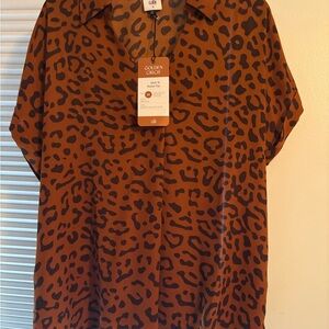 CAbi Brown and Black Leopard Print Short-Sleeve Button-Down Shirt